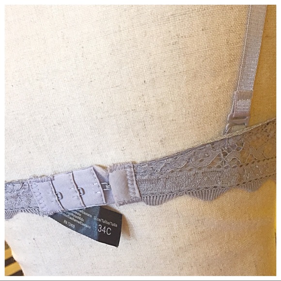 Lace Bra - Picture 5 of 7